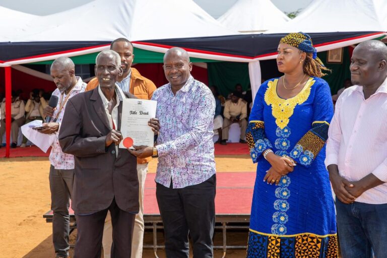 DP Kithure Kindiki oversees the distribution of 1,301 title deeds to residents of Chala Njukini in Taveta Constituency, Taita Taveta County.